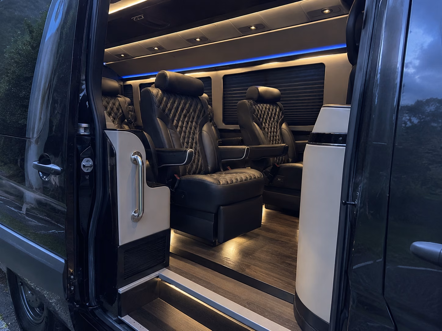 orlando church and religious group bus rentals