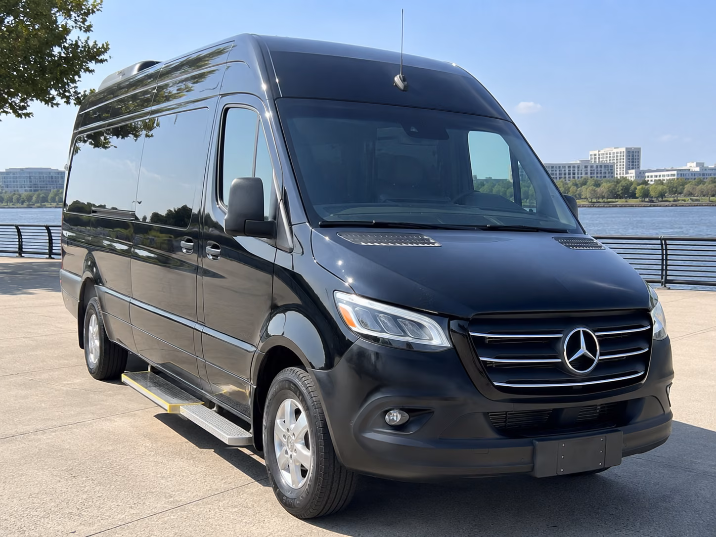 orlando government meeting and conference shuttles